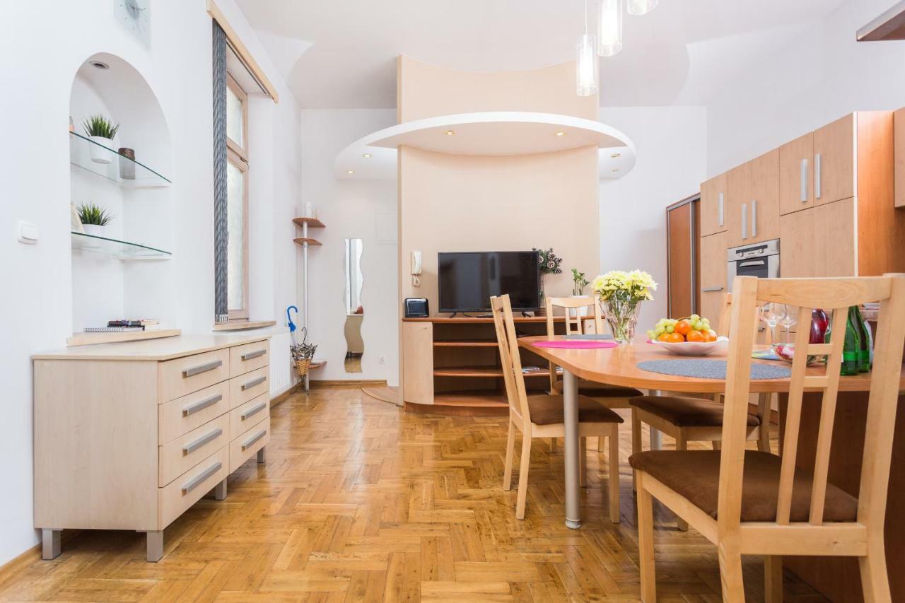 Apartament Avanti Krakow Luaran gambar